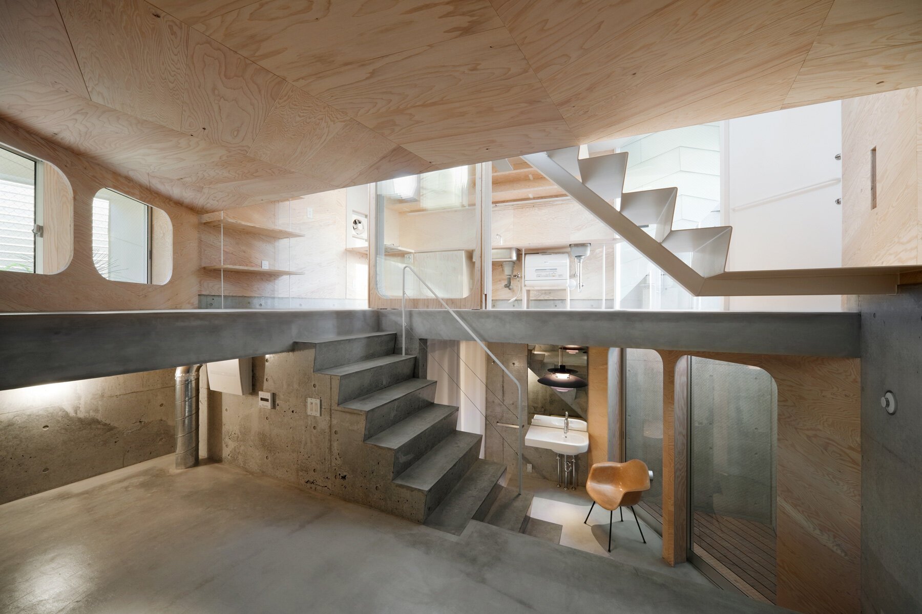 yoshinori-sakano-architects-Plywood Interiors and Design